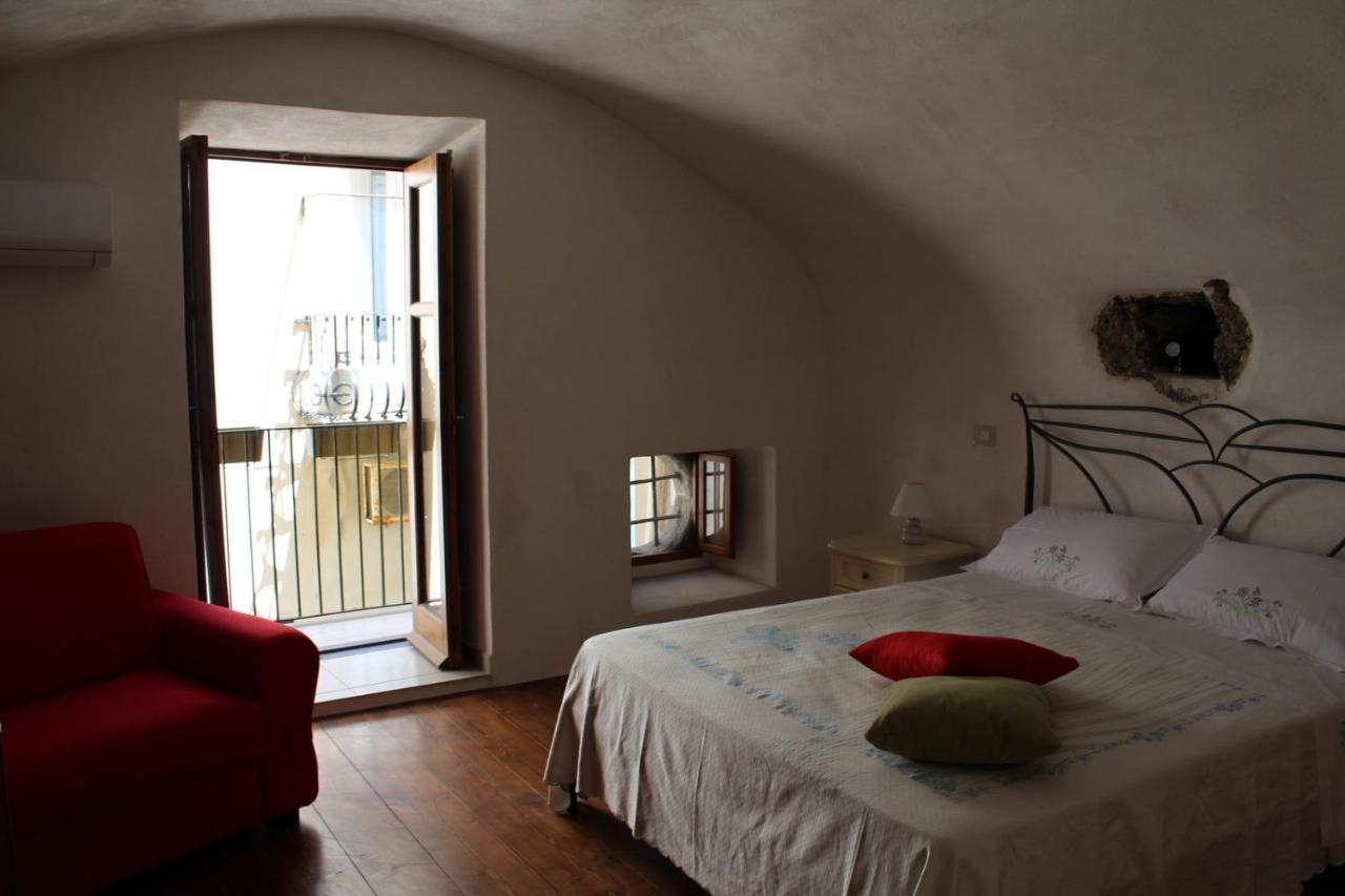 Casa Vacanza U Curtigghiu Lipari  Exterior photo