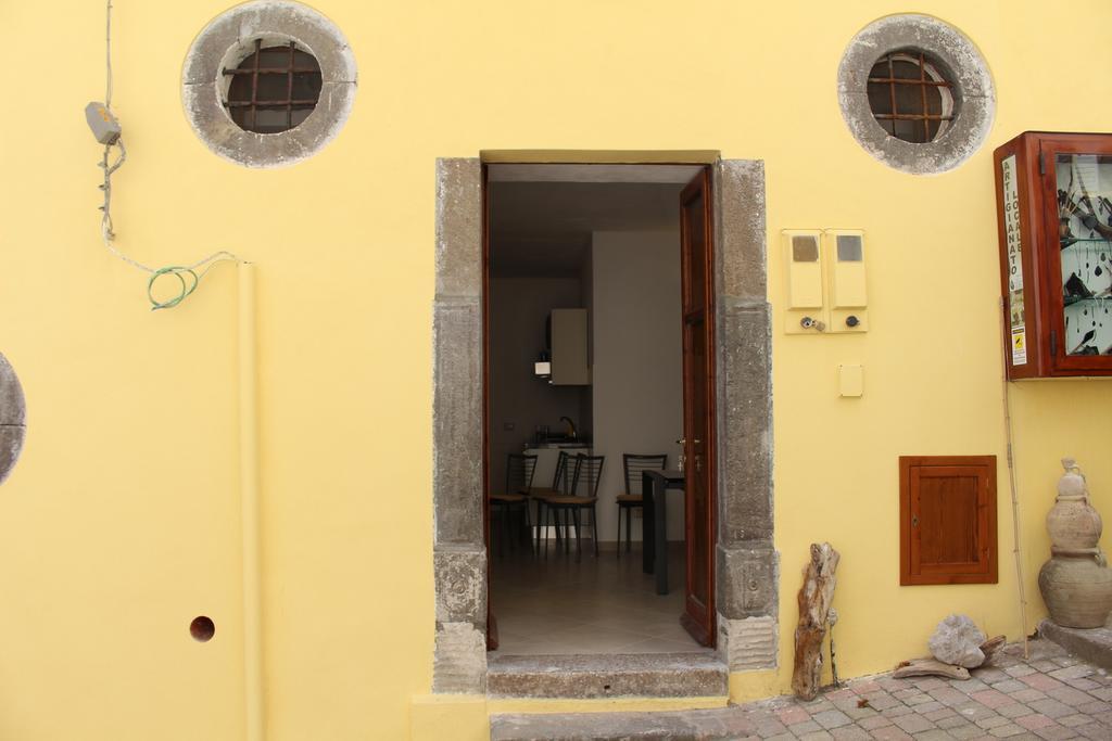 Casa Vacanza U Curtigghiu Lipari  Exterior photo